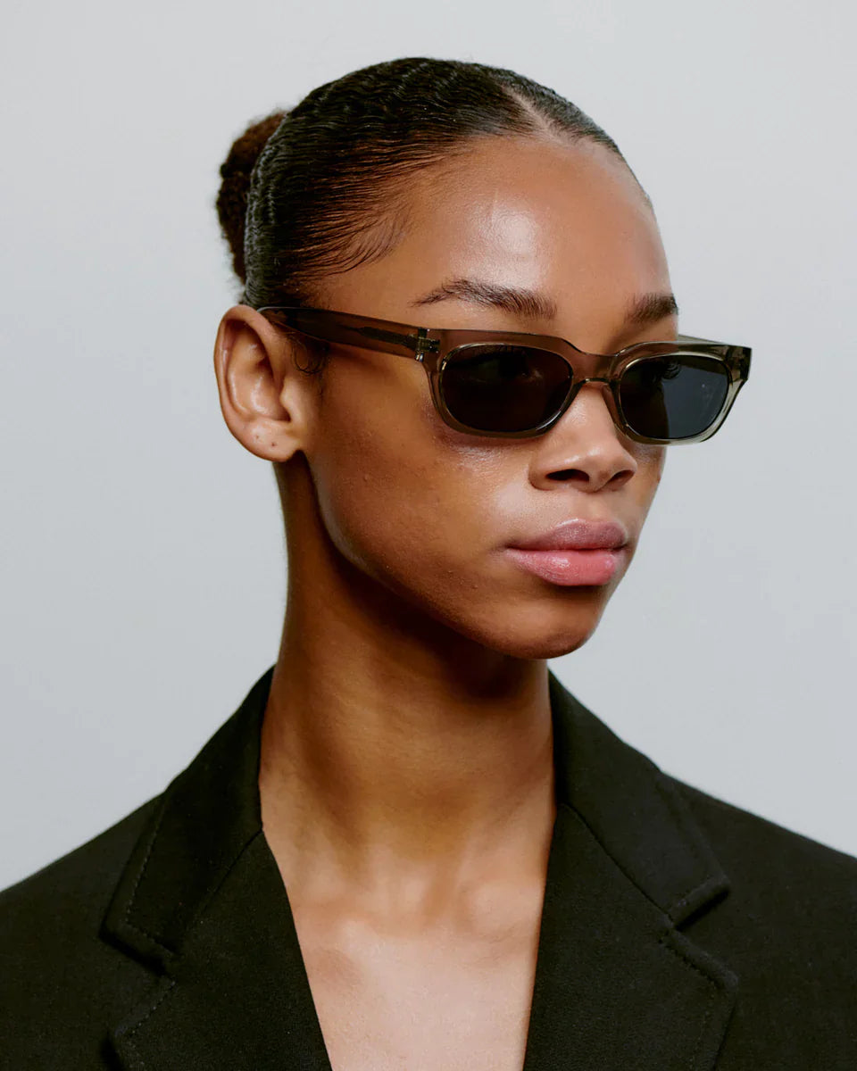 Bror Sunglasses - Grey Transparent