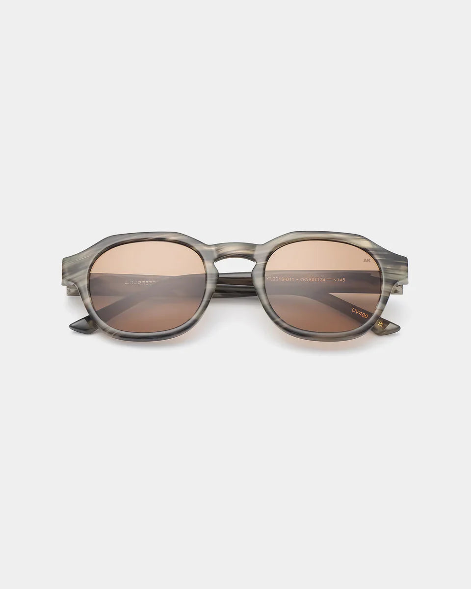 Zan Sunglasses - Striped Horn