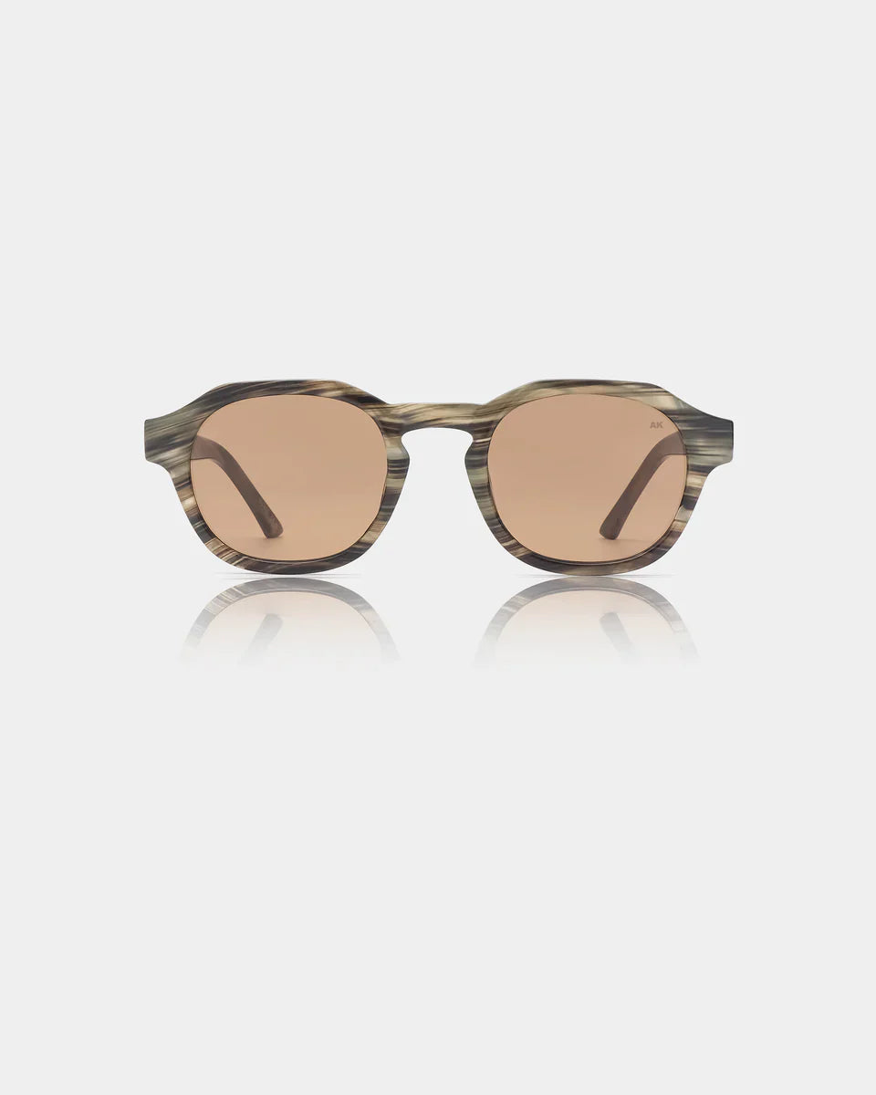 Zan Sunglasses - Striped Horn