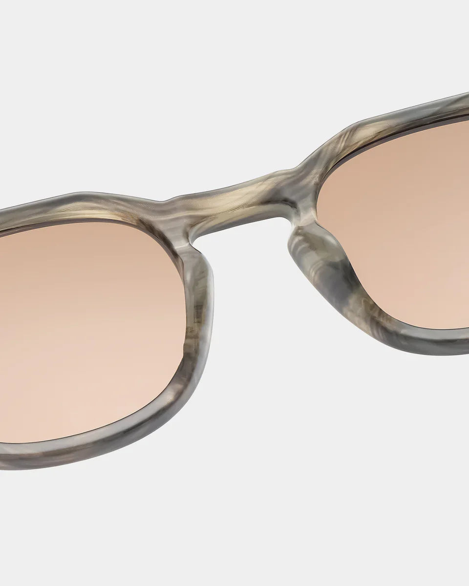 Zan Sunglasses - Striped Horn